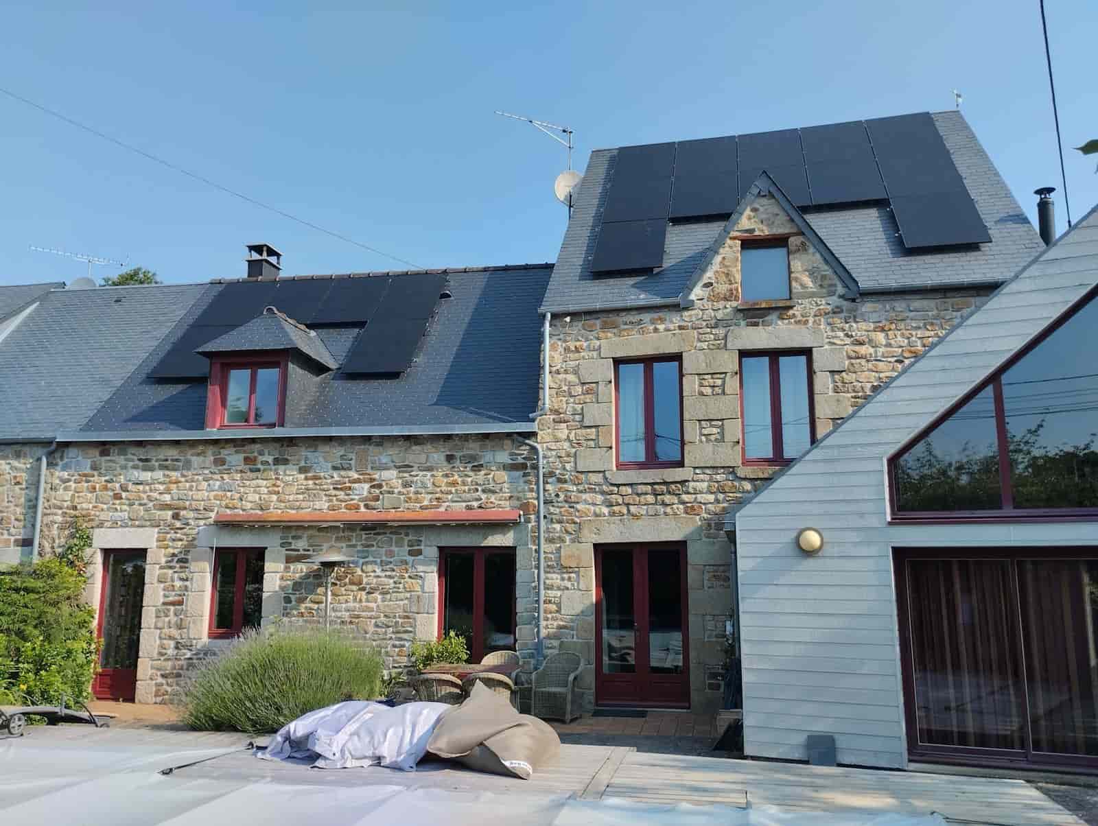 découvrez les obligations légales et réglementaires des installateurs de panneaux solaires en france. informez-vous sur les normes à respecter, les certifications nécessaires et les responsabilités des professionnels pour garantir une installation efficace et sécurisée de vos systèmes solaires.
