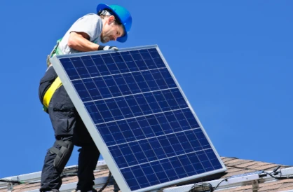 d&eacute;couvrez comment optimiser vos devis de panneaux solaires pour maximiser vos &eacute;conomies et garantir un investissement rentable. obtenez des conseils pratiques, des comparaisons de prix, et les meilleures astuces pour choisir le syst&egrave;me solaire adapt&eacute; &agrave; vos besoins.