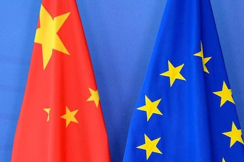 découvrez les principales différences entre les panneaux chinois et européens. explorez les aspects de la qualité, des normes de fabrication, et des impacts sur l'environnement pour faire un choix éclairé pour vos projets.