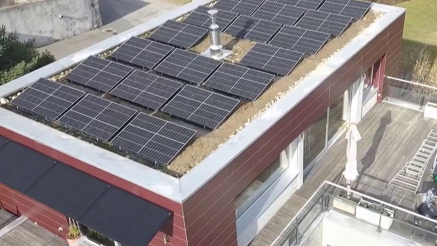 découvrez les avantages des panneaux solaires pour votre maison ou votre entreprise. optimisez votre consommation d'énergie, réduisez vos factures et participez à la transition énergétique avec des solutions photovoltaïques adaptées à vos besoins.