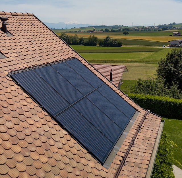 découvrez les panneaux solaires, une solution éco-responsable et économique pour produire votre propre énergie. apprenez comment installer et bénéficier des avantages des panneaux solaires pour réduire votre facture d'électricité et contribuer à la protection de l'environnement.