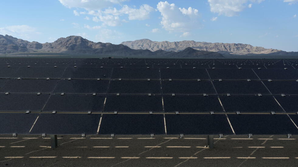 découvrez tout sur les panneaux solaires aux usa : avantages, installation, et rentabilité. informez-vous sur les subventions disponibles et comment ces solutions énergétiques peuvent réduire vos factures tout en préservant l'environnement.