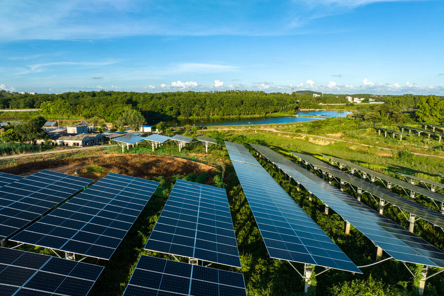 découvrez comment les panneaux solaires peuvent non seulement réduire votre facture d'électricité, mais aussi vous faire bénéficier d'un crédit d'impôt. informez-vous sur les avantages fiscaux et les économies réalisables grâce à l'installation de panneaux solaires.