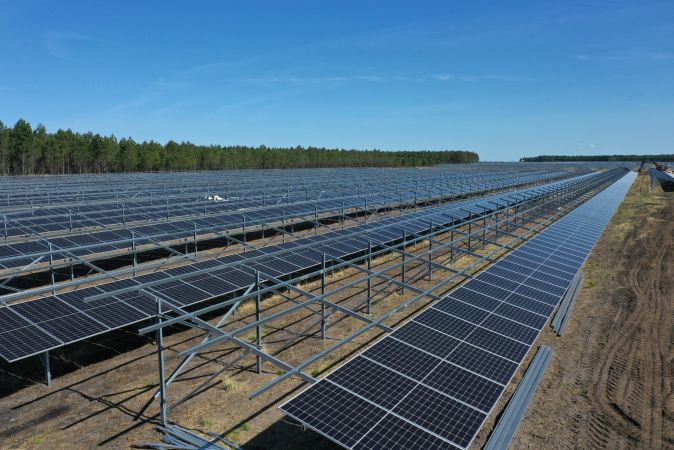 découvrez les avantages des panneaux solaires hybrides en 2025, une solution innovante alliant efficacité énergétique et durabilité. informez-vous sur leurs performances, leur installation et leur impact positif sur l'environnement.