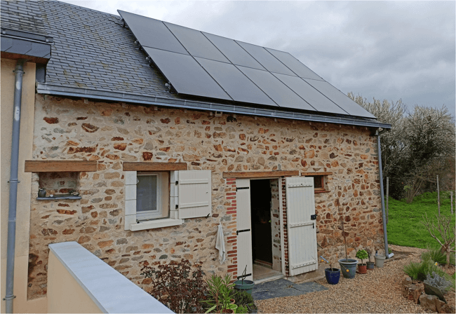 découvrez les pièges courants auxquels les installateurs de panneaux solaires peuvent être confrontés. apprenez à éviter les erreurs fréquentes et à garantir une installation efficace et durable de vos systèmes solaires.