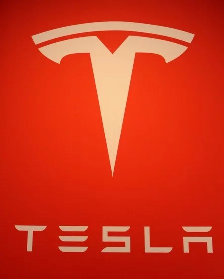 découvrez comment la powerwall se compare à ses principaux concurrents sur le marché des batteries de stockage d'énergie. analysez les caractéristiques, les performances et les avantages pour faire le meilleur choix pour votre domicile ou entreprise.