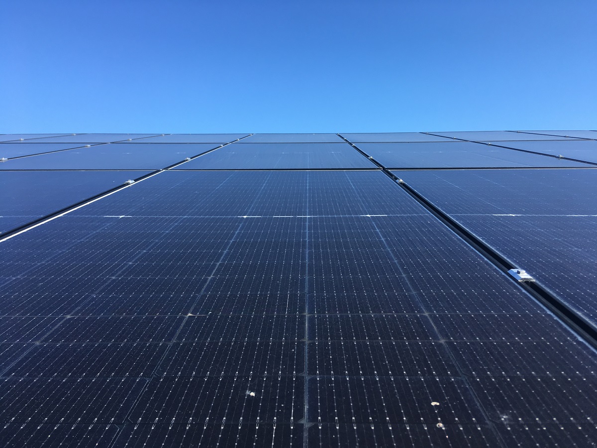 découvrez les idées reçues sur les panneaux solaires et démystifiez les préjugés courants. informez-vous sur leur efficacité, leur impact environnemental et leur accessibilité pour faire un choix éclairé en faveur de l'énergie renouvelable.