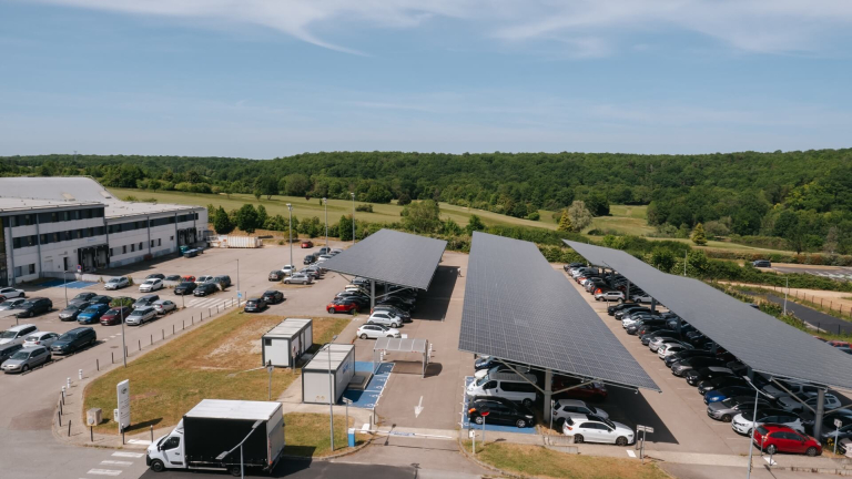 d&eacute;couvrez les prix comp&eacute;titifs pour les solutions 3 kwc pro. optimisez votre investissement &eacute;nerg&eacute;tique avec nos offres adapt&eacute;es, garantissant performance et qualit&eacute; pour tous vos besoins en &eacute;nergie solaire.