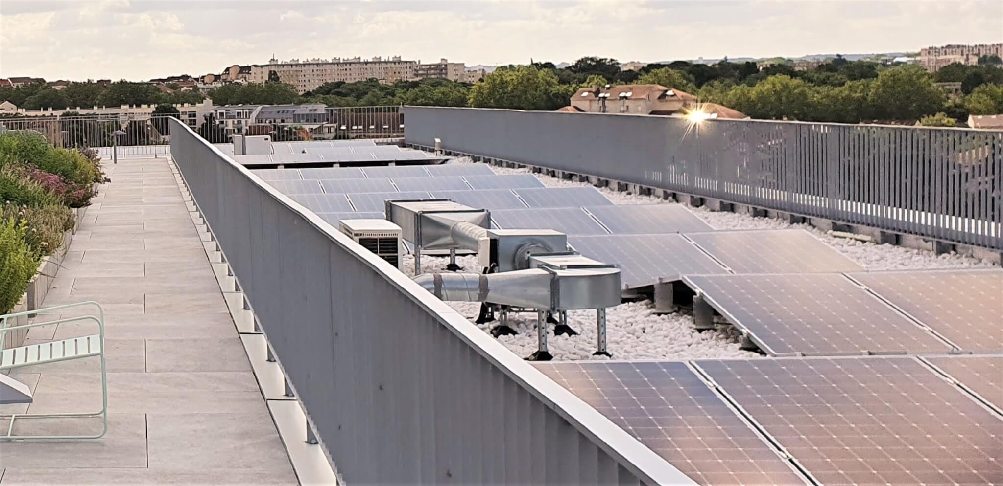 découvrez les avantages de la production solaire en île-de-france. optimisez votre consommation d'énergie et réduisez votre empreinte carbone grâce à des solutions photovoltaïques adaptées à vos besoins. informez-vous sur les aides et subventions disponibles pour rendre votre transition énergétique facile et économique.
