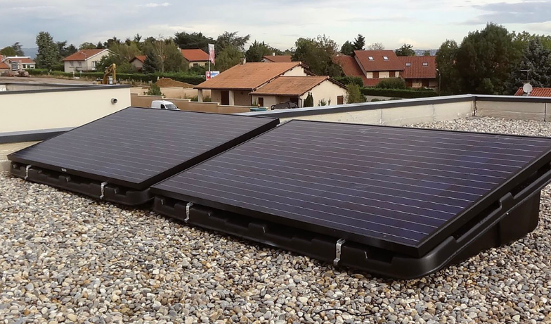 d&eacute;couvrez comment r&eacute;duire votre devis pour l'installation de panneaux solaires gr&acirc;ce &agrave; nos conseils pratiques et astuces. optimisez votre budget tout en profitant des avantages d'une &eacute;nergie renouvelable.