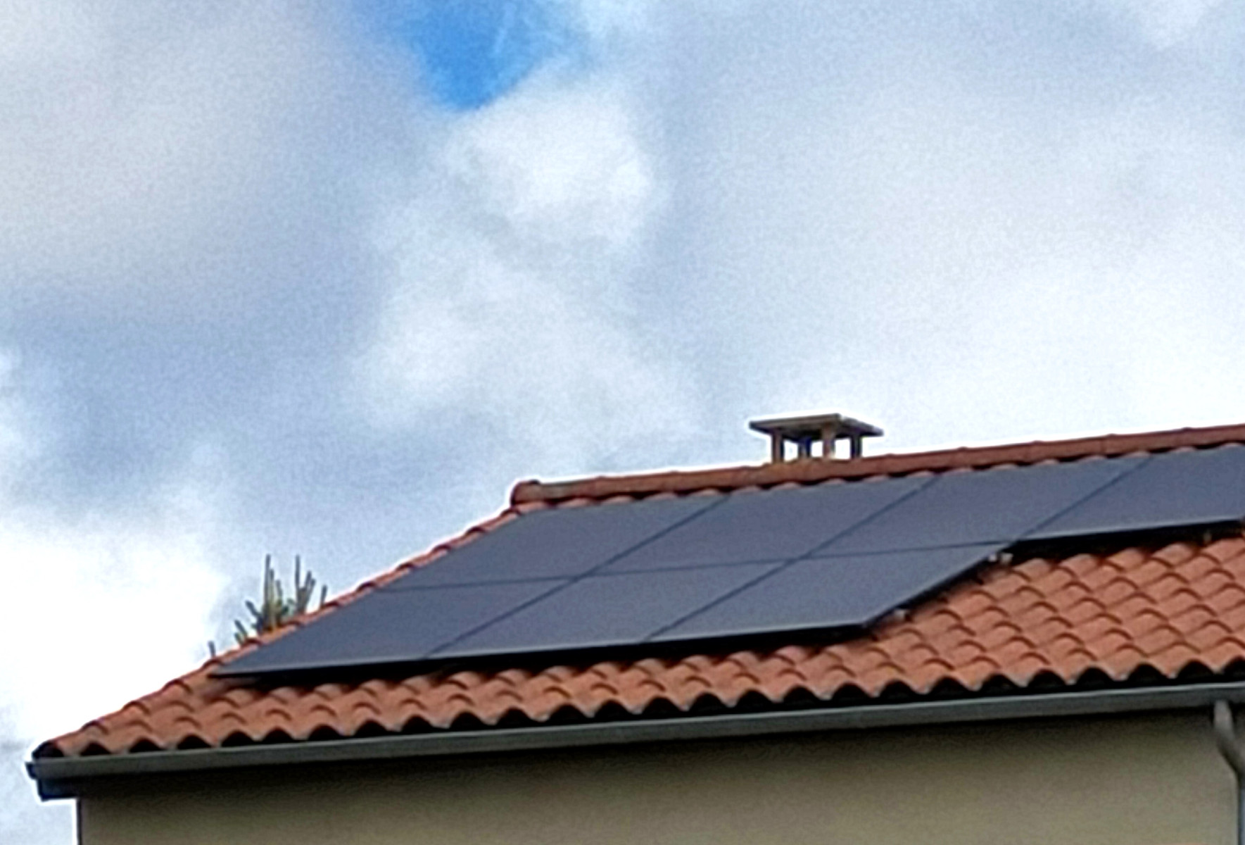 explorez divers scénarios de simulation pour optimiser l'installation de panneaux solaires. découvrez comment ces simulations peuvent maximiser l'efficacité énergétique et réduire les coûts tout en respectant l'environnement.