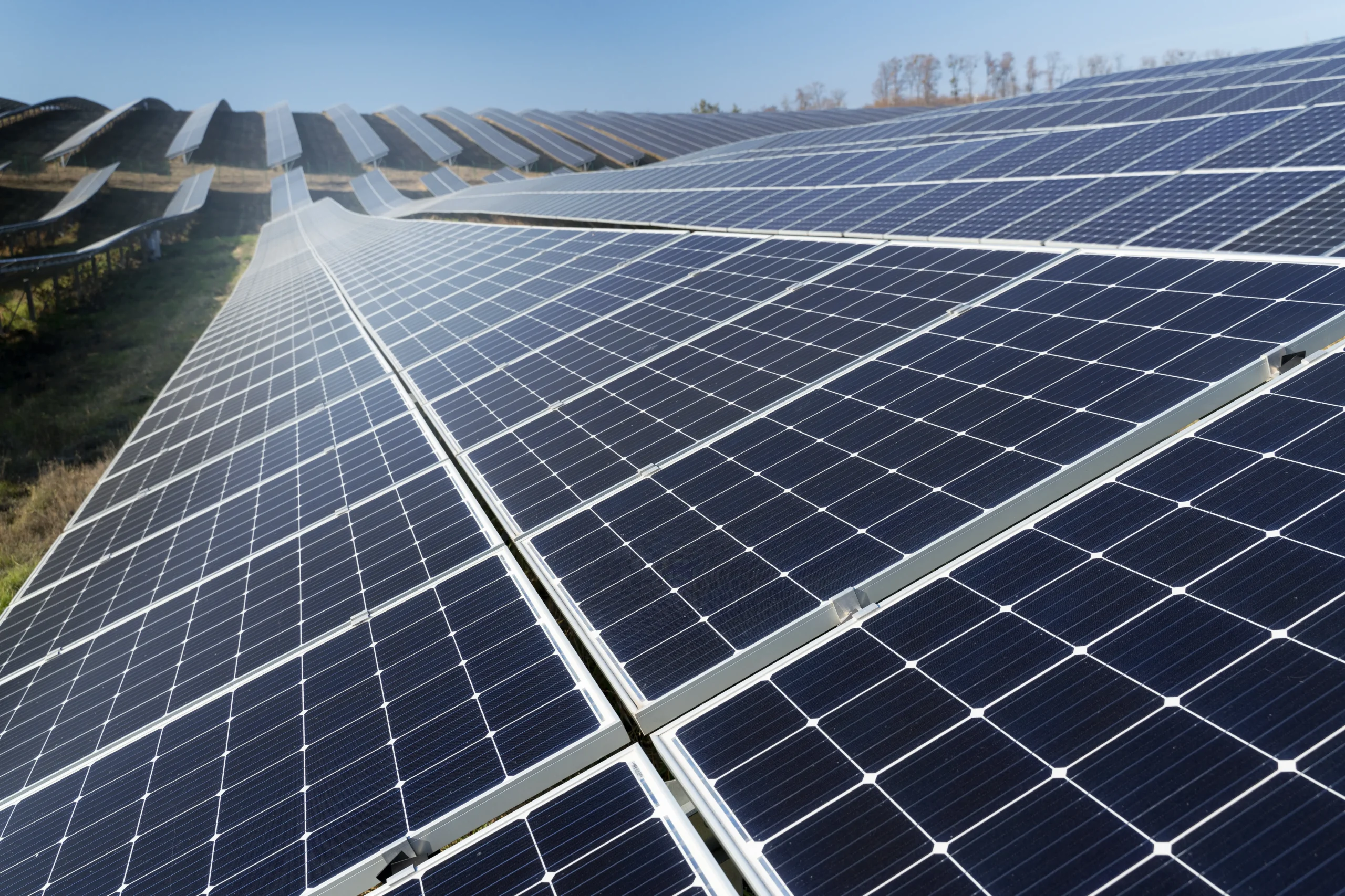 d&eacute;couvrez notre outil de simulation de panneaux solaires. &eacute;valuez l'impact de l'&eacute;nergie solaire sur votre consommation, estimez vos &eacute;conomies et trouvez la solution adapt&eacute;e &agrave; vos besoins. transformez votre maison en &eacute;co-responsable gr&acirc;ce &agrave; une approche personnalis&eacute;e.