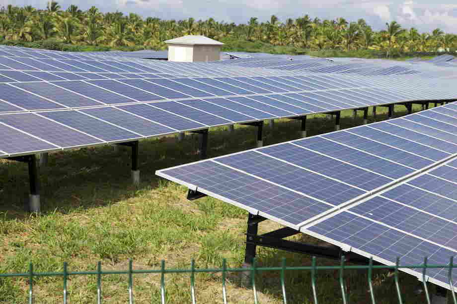 découvrez comment l'énergie solaire et éolienne se combinent lors de notre assemblée pour promouvoir des solutions durables et innovantes. rejoignez-nous pour explorer les dernières avancées et partager des idées sur les énergies renouvelables.