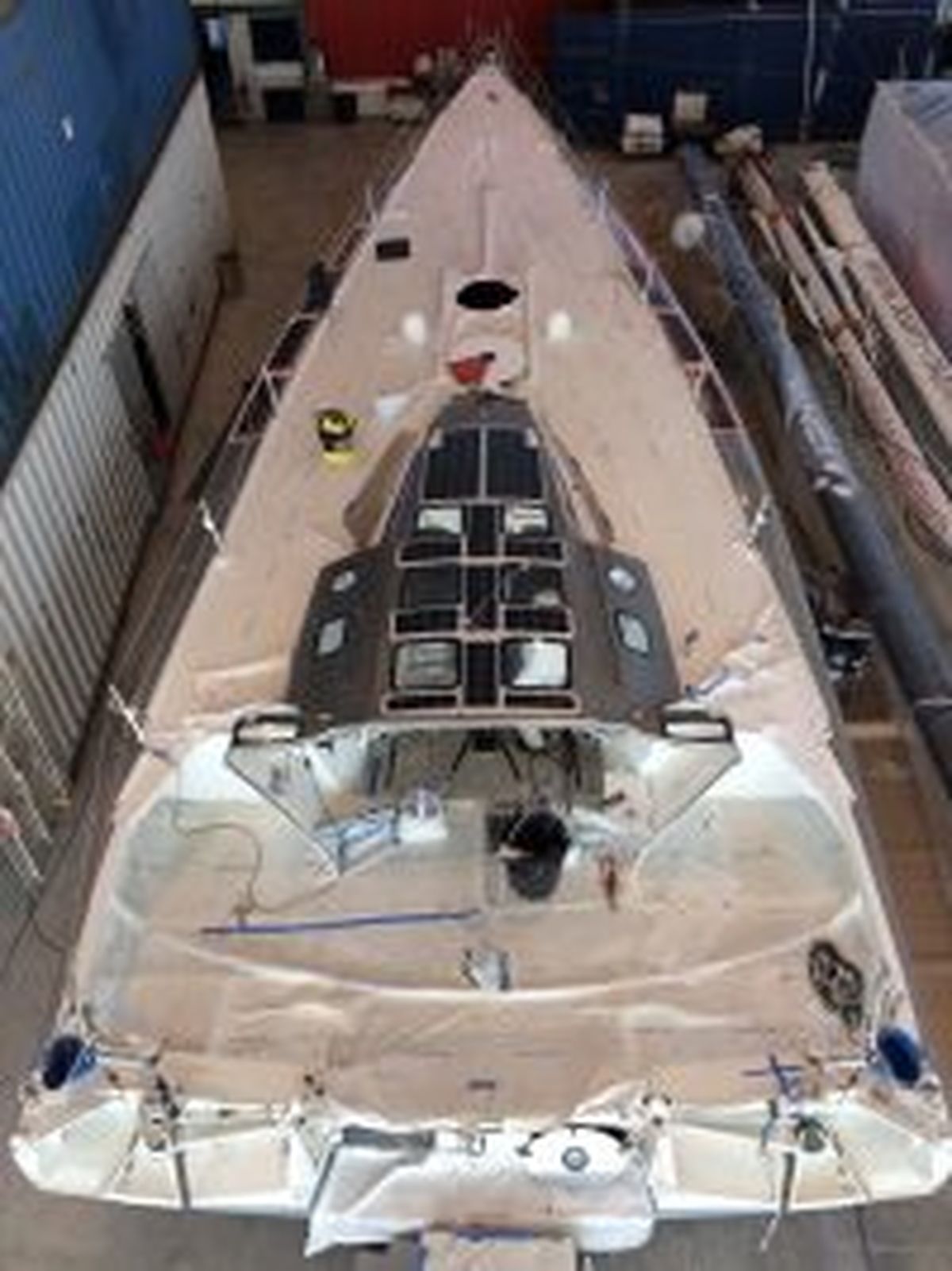découvrez le système solaire innovant solbian malizia, alliant performance et durabilité pour des solutions d'énergie renouvelable. idéal pour les passionnés de navigation écologique et les projets d'énergies vertes.