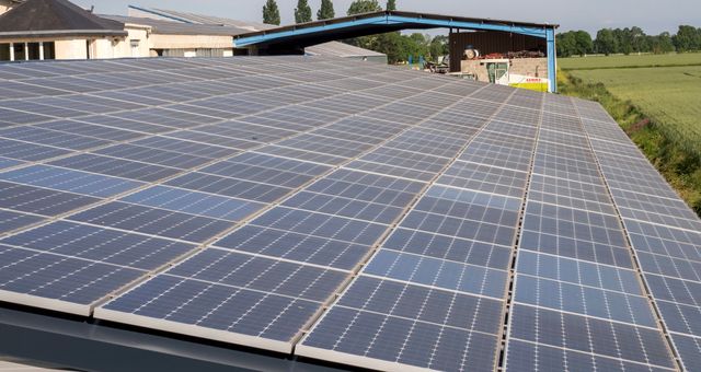 découvrez les dernières tendances en matière de panneaux solaires, y compris les innovations technologiques, les designs durables et les nouvelles applications qui transforment l'énergie renouvelable. restez informé sur les meilleures pratiques pour optimiser votre installation solaire et bénéficier des énergies vertes.
