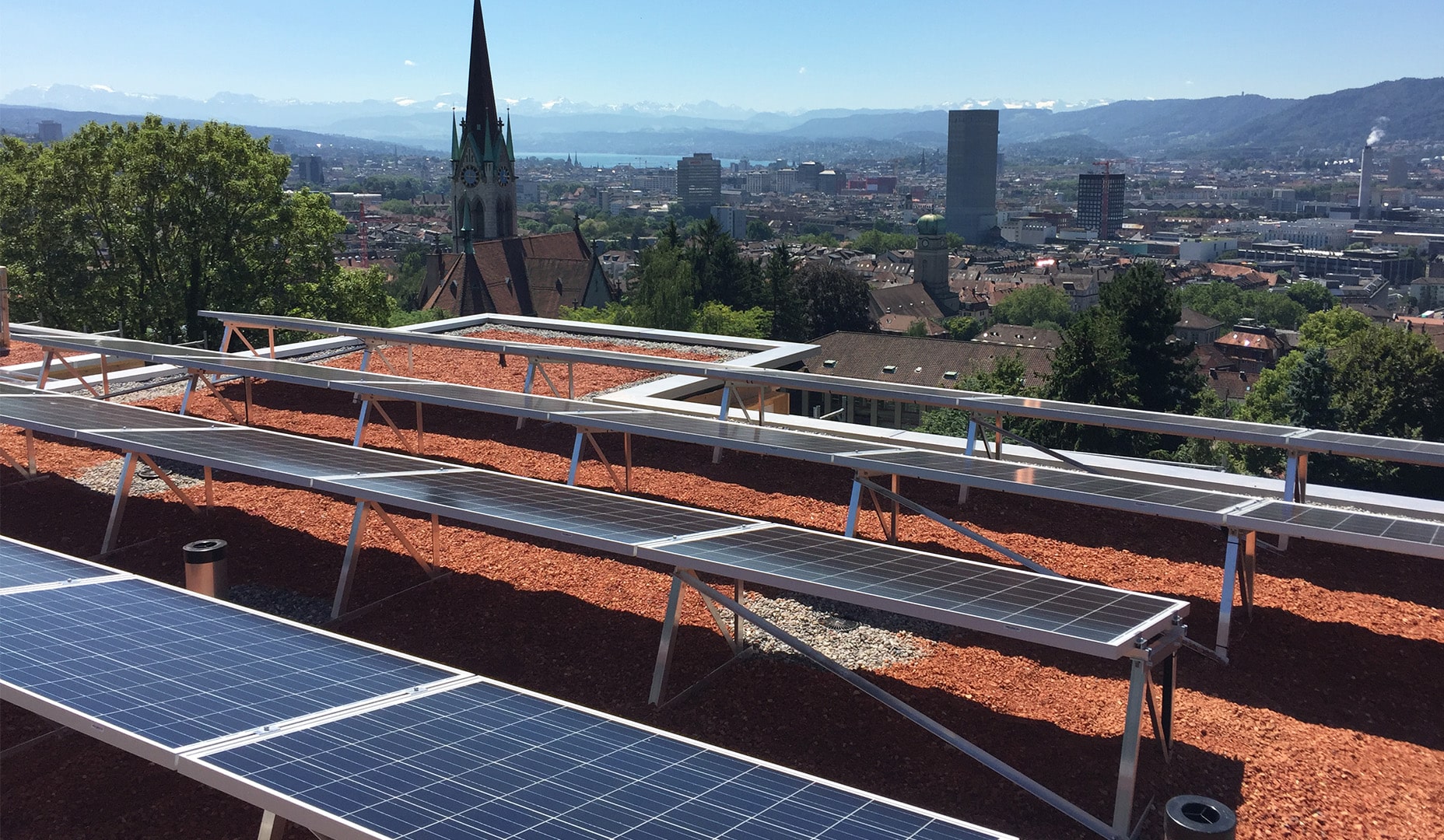 découvrez les toits suisses électriques : une solution innovante et durable pour optimiser l'énergie de votre habitat. profitez de la beauté des paysages suisses tout en réduisant votre empreinte écologique grâce à une toiture moderne et performante.