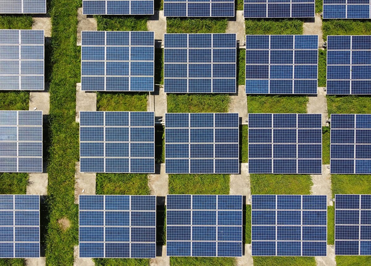 d&eacute;couvrez nos solutions d'adaptation pour la simulation de panneaux solaires, optimisant leur performance et leur int&eacute;gration dans divers environnements. maximisez l'efficacit&eacute; &eacute;nerg&eacute;tique de votre installation avec notre expertise sp&eacute;cialis&eacute;e.