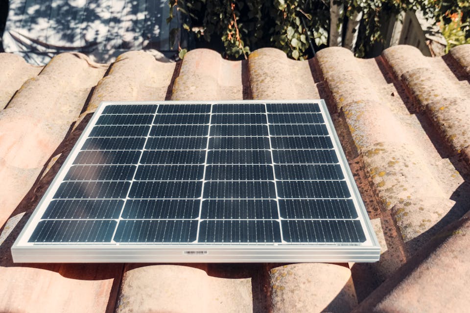 découvrez comment optimiser l'adaptation de vos systèmes de panneaux solaires grâce à des simulations avancées. améliorez l'efficacité énergétique de votre installation et maximisez votre retour sur investissement.
