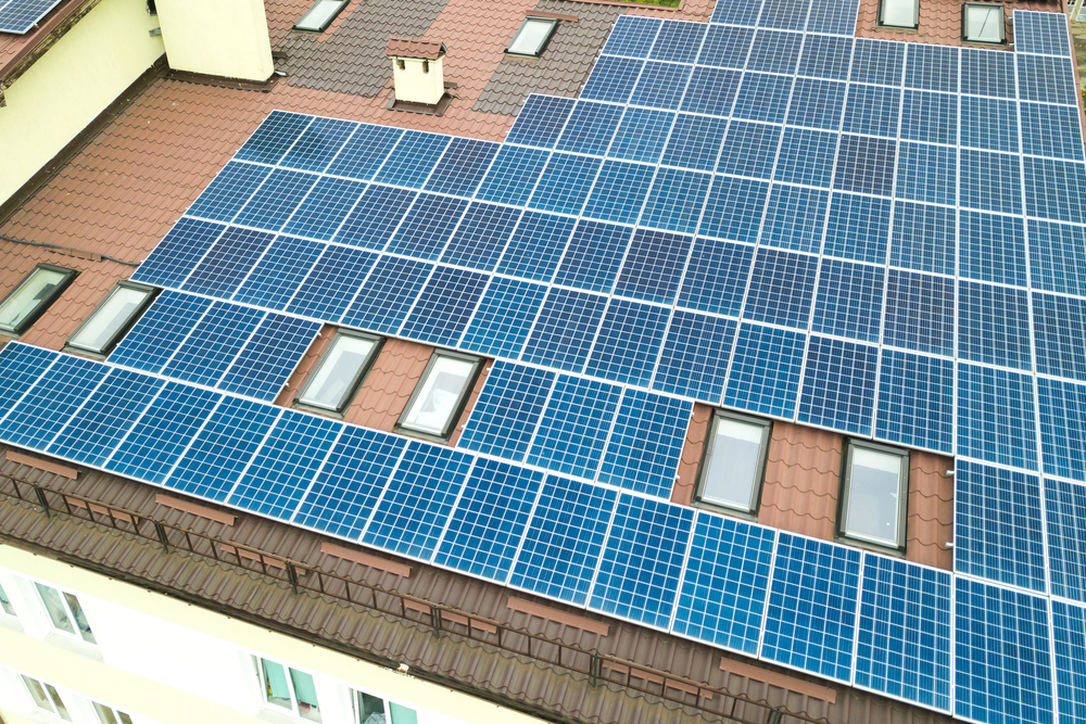 découvrez les dernières innovations en matière de bâtiments industriels photovoltaïques en 2025. explorez comment ces infrastructures éco-responsables allient performance énergétique et développement durable pour un avenir plus vert.