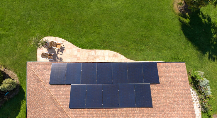 découvrez notre comparateur de panneaux solaires pour trouver rapidement les meilleures options adaptées à vos besoins. comparez les prix, les performances et les avis afin de faire le choix éclairé qui optimisera votre production d'énergie renouvelable.