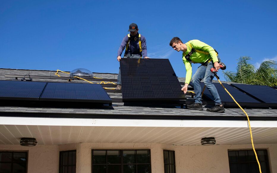 découvrez tout ce qu'il faut savoir sur le crédit d'impôt pour les panneaux solaires en 2022. profitez d'avantages fiscaux pour vos investissements en énergies renouvelables et réduisez votre impôt tout en contribuant à l'environnement.