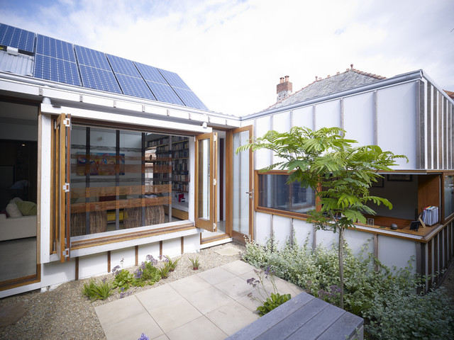 découvrez les dernières tendances et innovations en matière de design de panneaux solaires. alliez esthétique et performance énergétique pour embellir votre espace tout en respectant l'environnement.