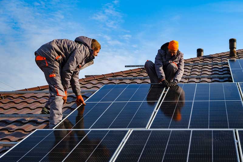 découvrez comment devenir un professionnel des panneaux solaires grâce à nos conseils et formations. apprenez les compétences nécessaires pour installer et entretenir des systèmes solaires, tout en contribuant à un avenir durable. transformez votre passion pour les énergies renouvelables en carrière aujourd'hui !