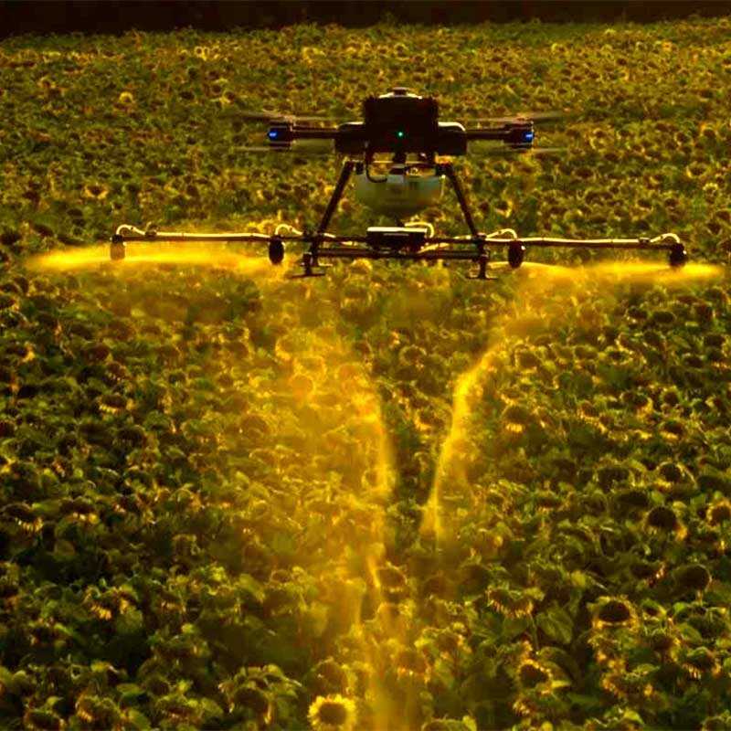 découvrez comment les drones solaires révolutionnent l'agriculture en optimisant les rendements, réduisant les coûts et protégeant l'environnement grâce à des technologies innovantes. une solution durable pour un avenir agricole meilleur.