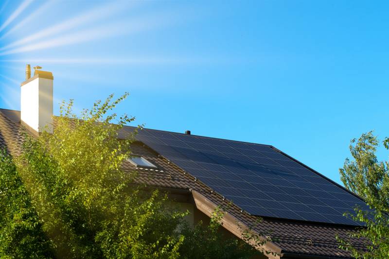découvrez nos solutions innovantes de fonds pour panneaux solaires, conçues pour maximiser l'efficacité énergétique de vos installations tout en intégrant un design durable. optimisez votre production d'énergie renouvelable.