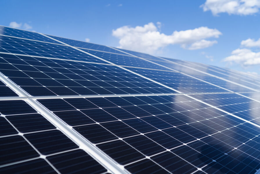 découvrez comment la france ambitionne d'atteindre 60 gw de capacité solaire d'ici 2030, stimulant la transition énergétique et promouvant un avenir durable grâce aux énergies renouvelables.