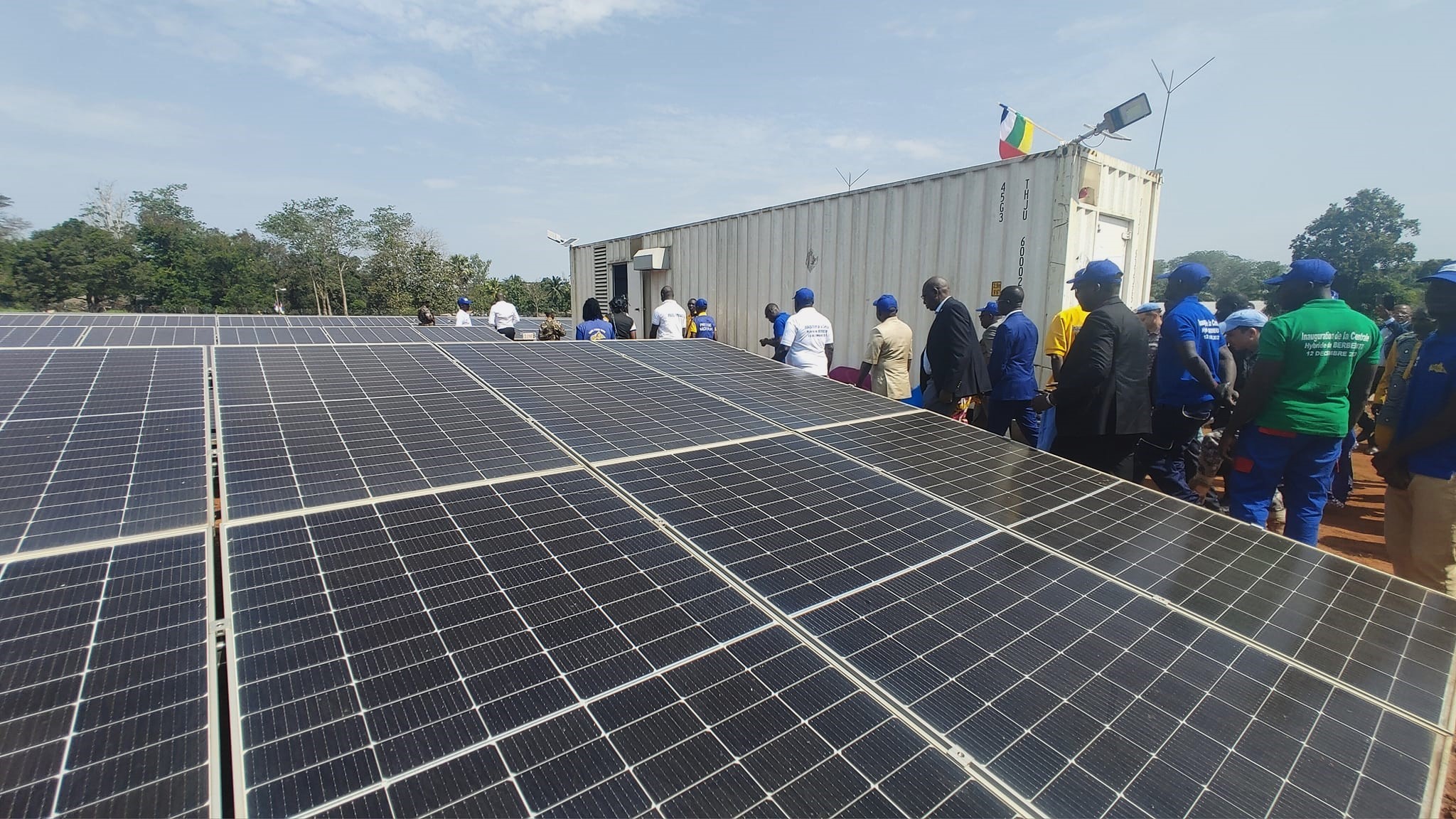 d&eacute;couvrez l'inauguration de notre nouvelle centrale solaire, un projet innovant d&eacute;di&eacute; &agrave; la transition &eacute;nerg&eacute;tique. rejoignez-nous pour c&eacute;l&eacute;brer cet engagement envers un avenir durable, propice &agrave; la protection de notre plan&egrave;te et &agrave; la r&eacute;duction de notre empreinte carbone.