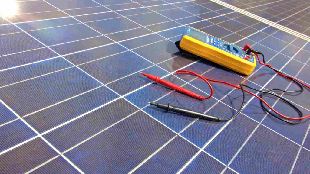 découvrez nos services de maintenance solaire pour garantir l'efficacité et la longévité de vos installations photovoltaïques. profitez d'une expertise technique et d'un suivi personnalisé pour optimiser votre production d'énergie solaire.
