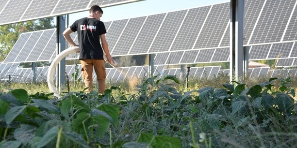 découvrez notre offre solaire unique, idéale pour les particuliers et les entreprises au luxembourg, en france et en belgique. profitez d'une énergie renouvelable, économique et durable pour réduire vos factures d'électricité tout en préservant l'environnement.