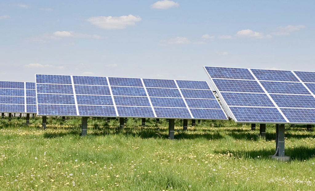 découvrez les avantages des panneaux solaires pour réduire votre facture d'énergie et contribuer à la protection de l'environnement. informez-vous sur les différents types de panneaux, leur installation et leur rentabilité.