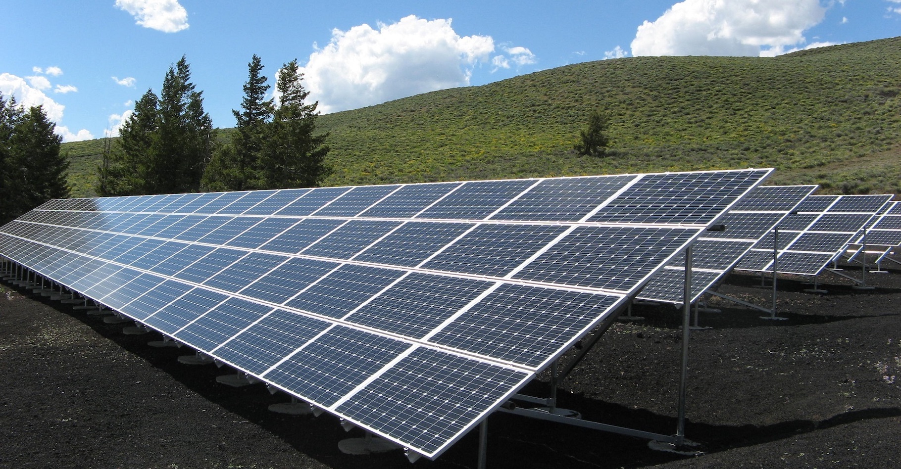 découvrez tout sur les panneaux solaires en france : avantages, aides financières, installation et économies d'énergie. prenez part à la transition énergétique et réduisez votre facture d'électricité grâce aux énergies renouvelables.
