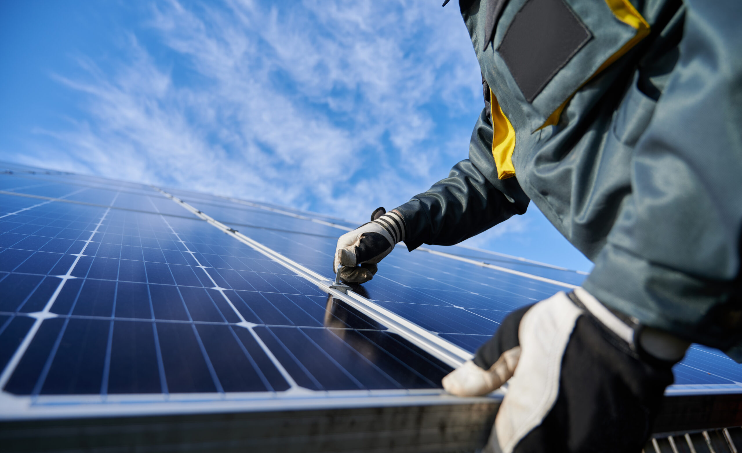 découvrez les panneaux solaires modernes, une solution révolutionnaire pour produire une énergie propre et renouvelable. optimisez votre consommation d'énergie tout en réduisant votre empreinte carbone grâce à des technologies avancées et des designs innovants.