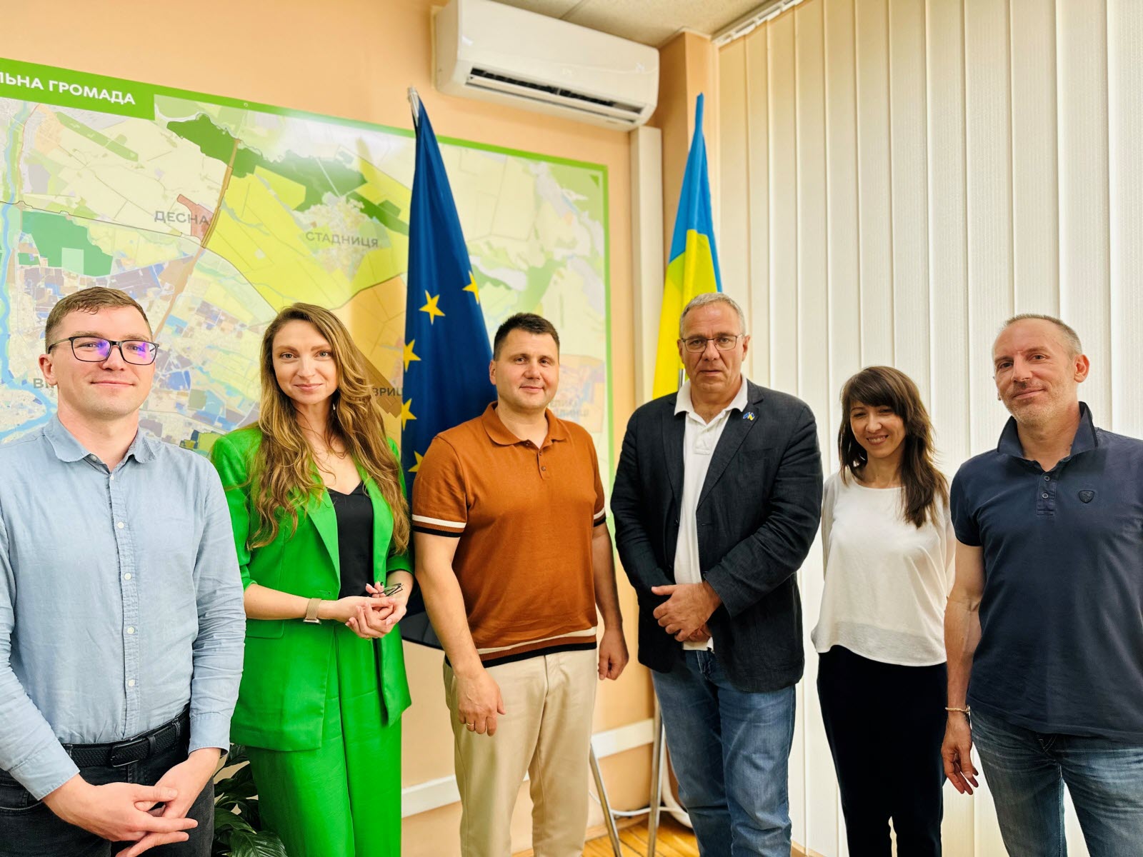 d&eacute;couvrez les initiatives de partenariat entre la bourgogne et l'ukraine, visant &agrave; renforcer les &eacute;changes culturels, &eacute;conomiques et sociaux. explorez les projets collaboratifs qui unissent ces deux r&eacute;gions et favorisent le d&eacute;veloppement mutuel.