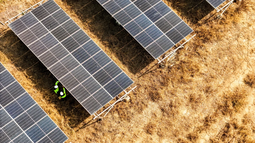 découvrez comment les réseaux sociaux influencent le choix de votre installateur solaire. trouvez des avis, des recommandations et des conseils pour sélectionner le meilleur professionnel et maximiser l'efficacité de votre installation solaire.