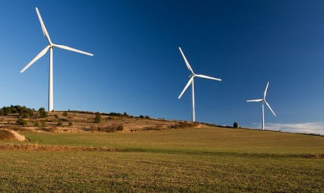 découvrez les enjeux et les conséquences du retard dans le développement des énergies renouvelables. explorez les solutions possibles pour accélérer la transition énergétique et réduire notre dépendance aux énergies fossiles.