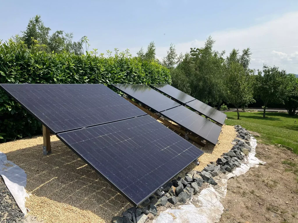 découvrez notre outil de simulation pour les panneaux solaires et explorez les différentes options de rénovations pour maximiser l'efficacité énergétique de votre maison. optimisez votre consommation d'énergie tout en contribuant à un avenir durable.