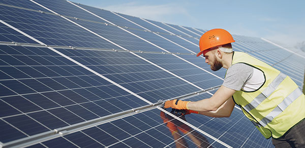 découvrez les valeurs clés à considérer lors de l'évaluation des devis pour panneaux solaires. obtenez des conseils pratiques pour choisir la meilleure offre et maximiser votre investissement solaire tout en contribuant à la transition énergétique.