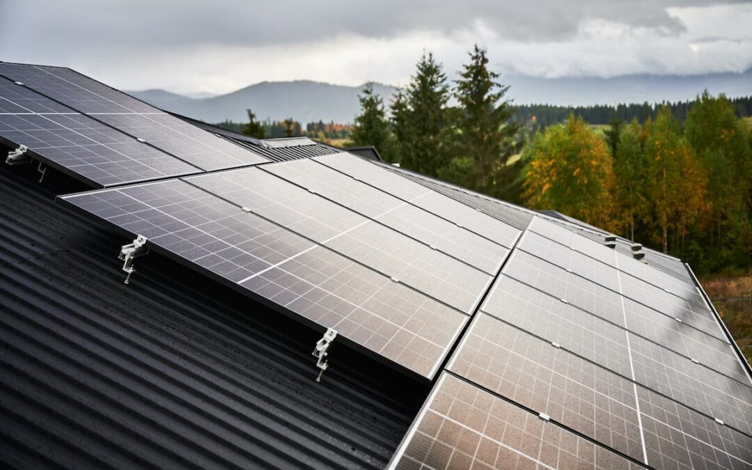découvrez comment la variabilité des panneaux solaires influence la production d'énergie renouvelable. explorez les facteurs clés tels que l'ensoleillement, la météo et l'angle d'inclinaison, et apprenez comment optimiser votre installation pour maximiser l'efficacité énergétique.